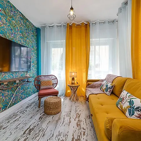 Elegant With Jacuzzi Holiday home Torrevieja